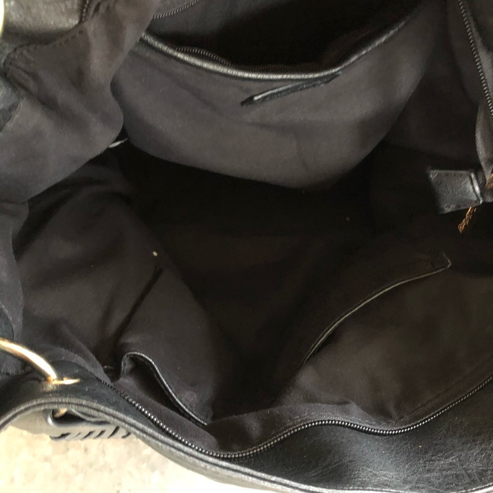 Louis Cardy Oversized Handbag. Black. - Picture 5 of 5